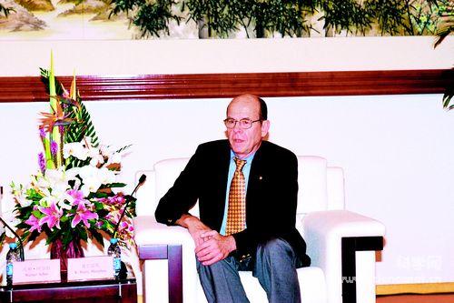 ��ѧ�ƵĽ������ںϽ��������µ�ԭʼ����˼���ӿ�֡� 