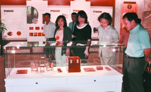 �����׸���ľѧԺ�仧��Ȼ֮��(ͼ)