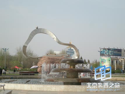 ������ϵ��֮���������㳡����ɽ��԰