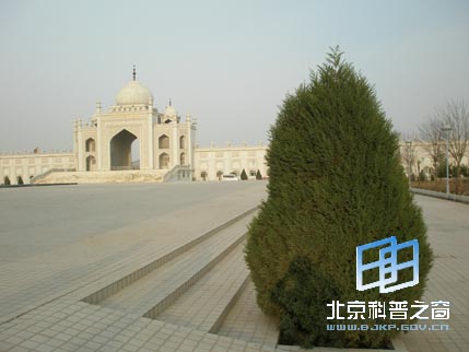 ������ϵ��֮�ģ��л������Ļ�԰