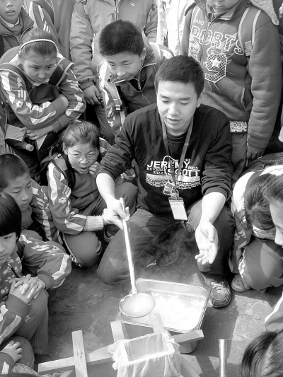 һ����С��ɽ��һ����ũҵ԰ (ͼ)